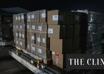 El tercer vuelo de ayuda humanitaria de Chile a Venezuela: 35 mil vacunas, medicamentos, alimentos, kits de higiene y carpas