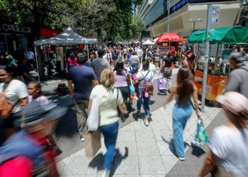 “La vergüenza y el miedo al juicio social hacen que las personas oculten su realidad”: un 42% de los endeudados prefiere no revelar el monto real de sus deudas