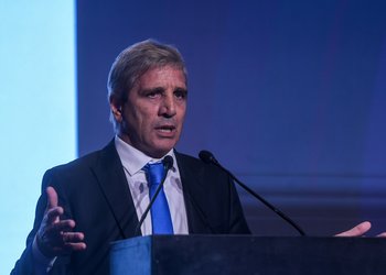 Caputo pronosticó una cosecha récord del campo con una multimillonaria suba de ingresos por exportaciones: "El agro está en un boom absoluto"