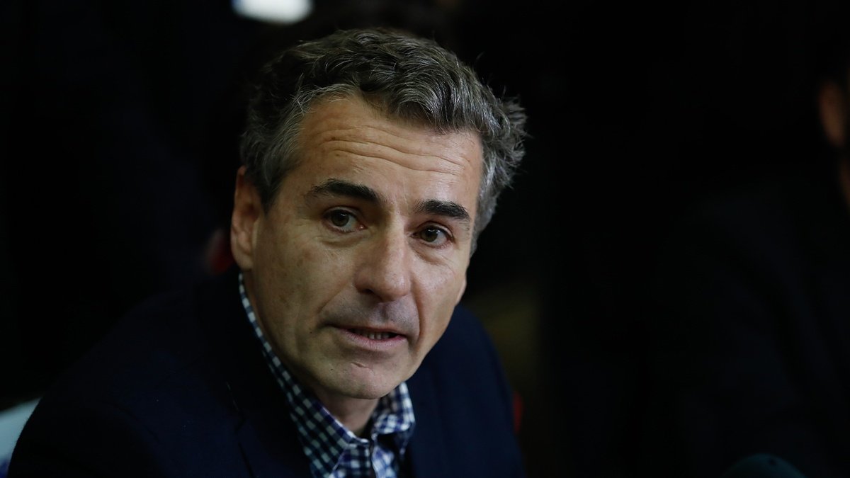 El duro emplazamiento de Andrés Velasco al Gobierno: “Bajar los impuestos y encomendarse a la suerte no es buena gobernanza, no es prudente”