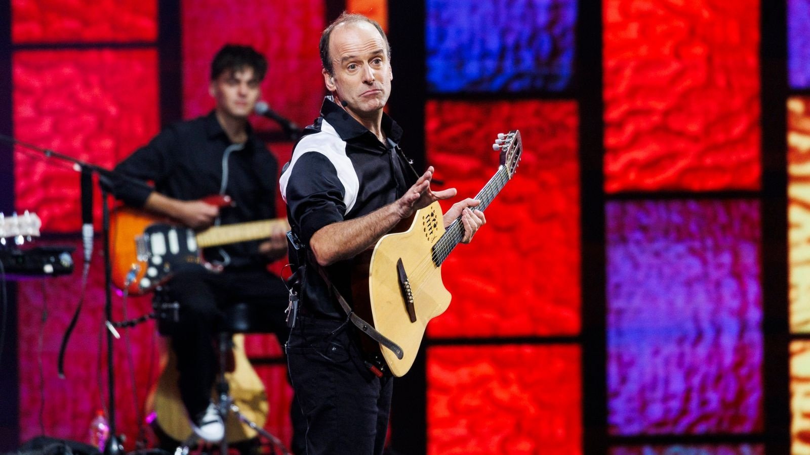 Kramer regresó a Viña con un show más personal y tibio que revisitó sus hitos más que reinventar su fórmula