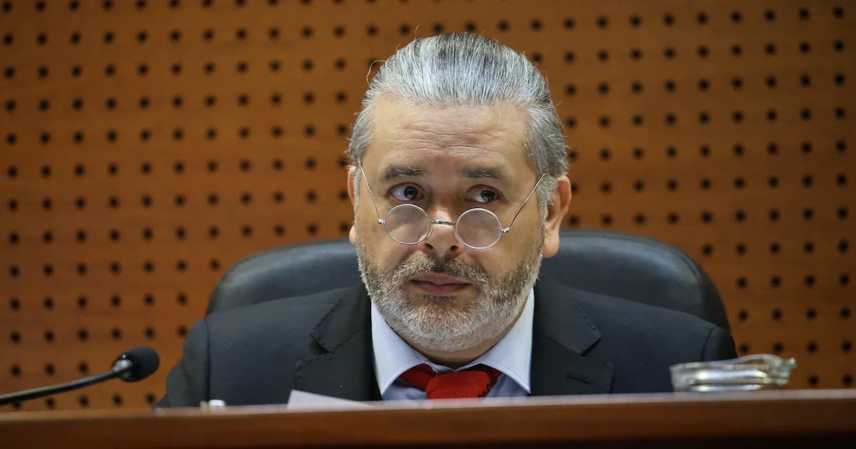 Absolución de Urrutia en la Corte de Santiago eleva presión a la Suprema en sumarios por licencias médicas