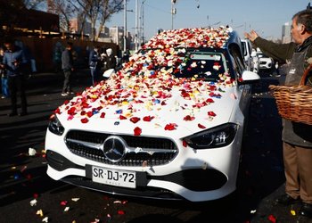 La multitudinaria y emotiva última despedida a Julio Jung