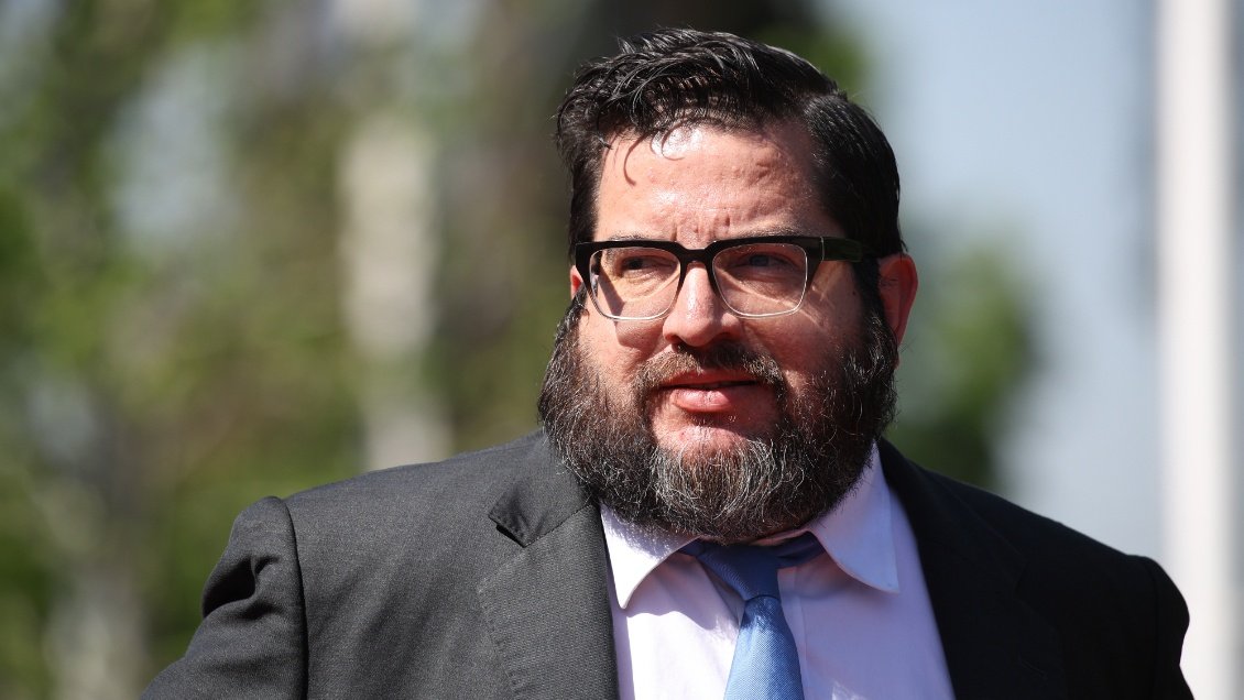 Asesor de Kast y polémica sobre "parásitos": La crítica no es a un sector determinado