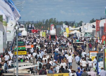 Un sonoro puñetazo en la mesa