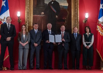 Centros de pensamiento de oposición lanzan “Simulador Tributario”, plataforma que busca refutar el Plan de Reconstrucción Nacional