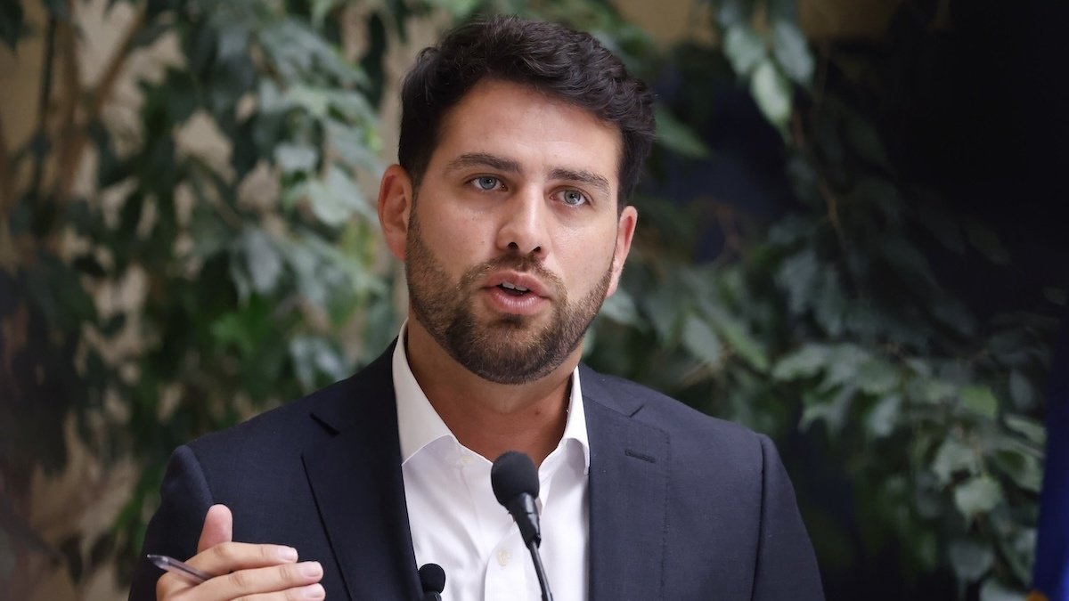 Frente Amplio presiona por candidatura de Bachelet a la ONU: "Es muy poco patriota no apoyar"