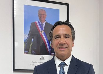 Renato Münster asume como Seremi de las Culturas en la Región Metropolitana