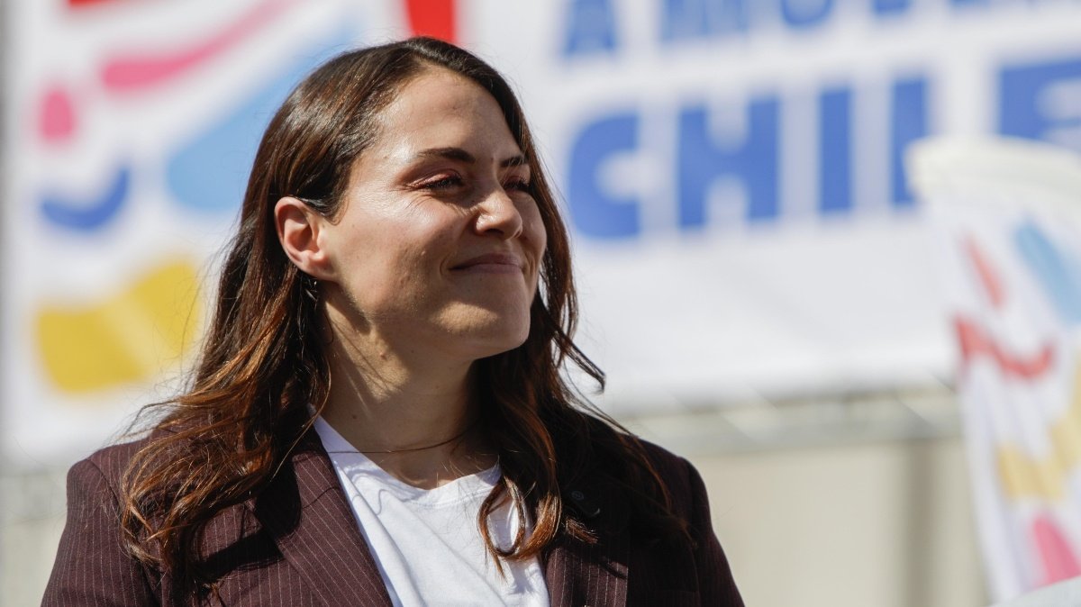 “La prioridad uno del Mindep ahora va a ser entregarle ropa linda a los deportistas”: la nueva declaración de Natalia Duco que levanta críticas en su contra