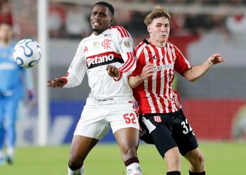 Flamengo igualó en su visita a Estudiantes y mantuvo su invicto en la Libertadores