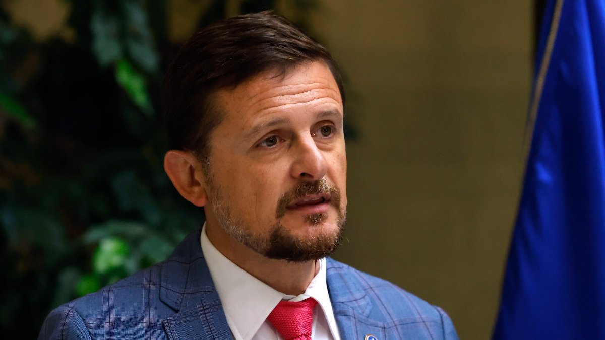 Diputado republicano: Chile determina qué hace y cómo, pero debemos tener mirada geopolítica