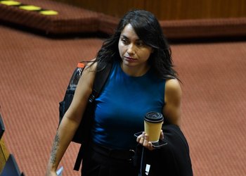 Schönhaut y la llegada de Jessica Flores a Prodemu: “La ministra se equivoca nombrando personas que parecen más comprometidas con barras bravas”