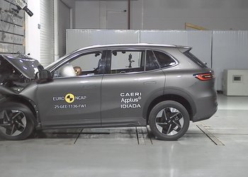 Geely EX5 EM-i conquista cinco estrellas en seguridad antes de su debut en Chile