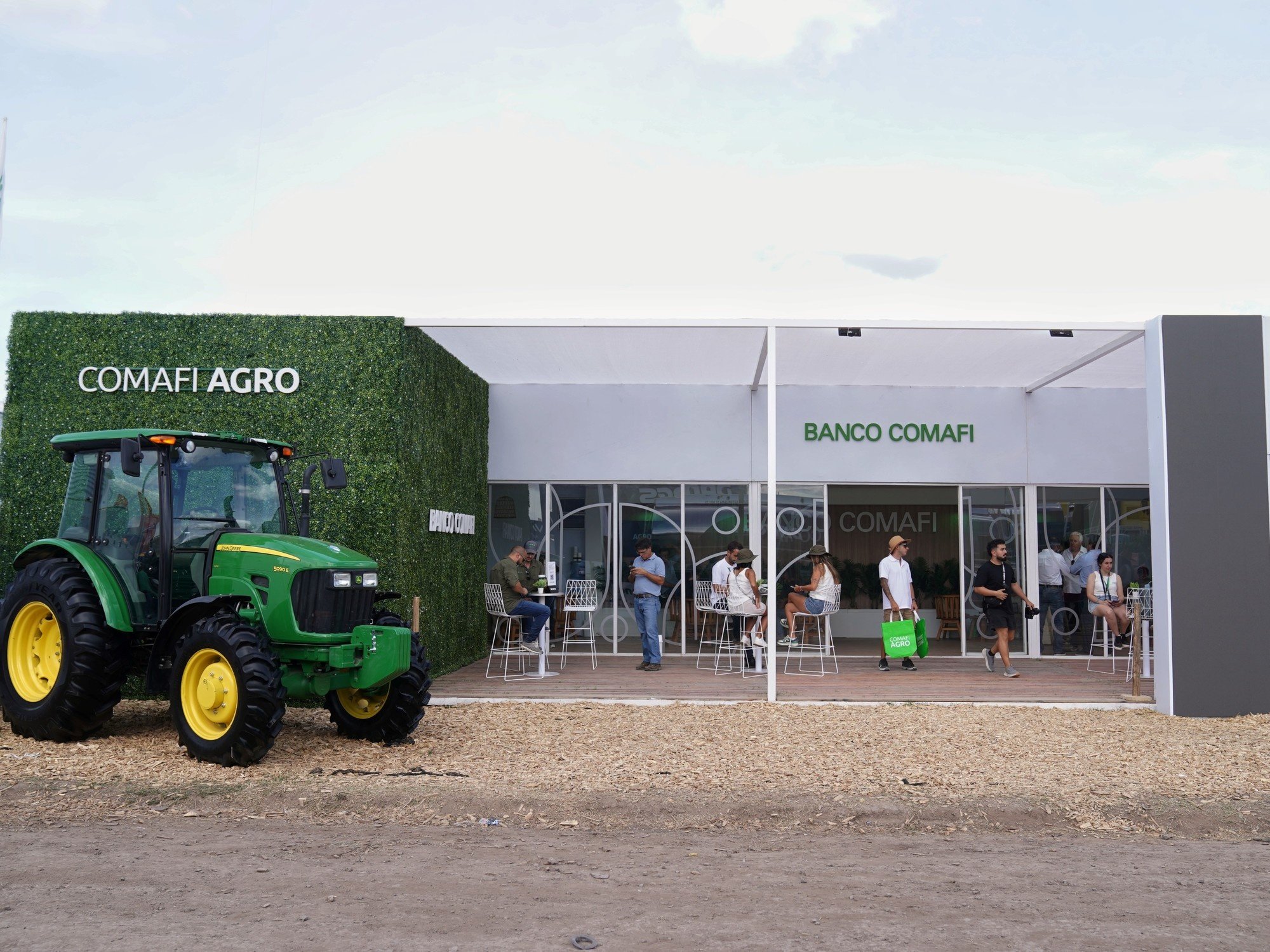 El banco que ofrece 100% de financiamiento en maquinaria agrícola con una herramienta diferente