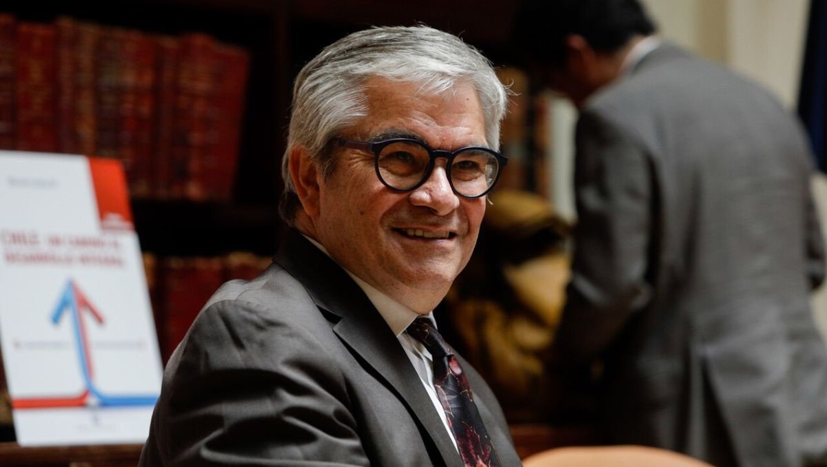 Mario Marcel realizará lanzamiento de su nuevo libro en la Facultad de Economía de la U. de Chile con Andrés Velasco y Alejandra Mustakis como invitados