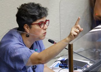 Senadora Pascual: Espero que el Ejecutivo deje de tratar con prepotencia al Parlamento