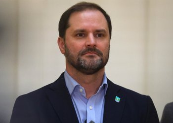 Jaime Bellolio: La trinchera política nos está llevando a olvidarnos de las urgencias de la calle