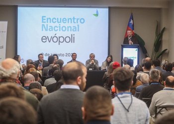Evópoli se salva de su disolución: Tricel determina que cumple los requisitos para continuar como partido