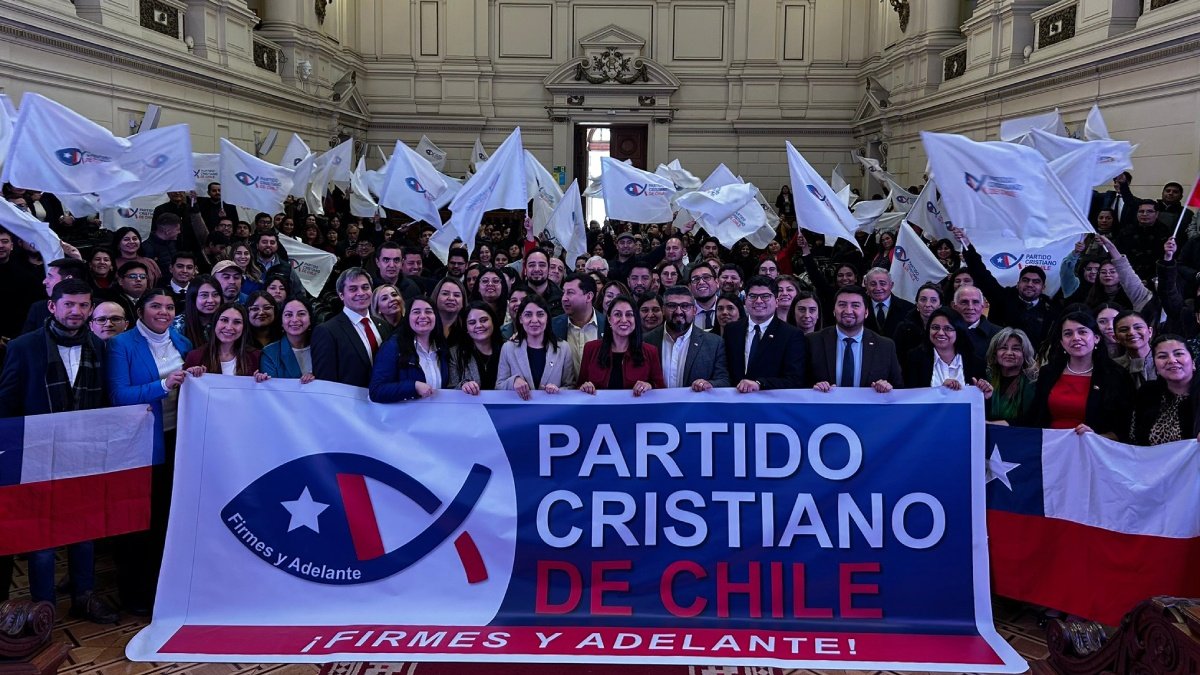Partido Social Cristiano resucitó como Partido Cristiano de Chile