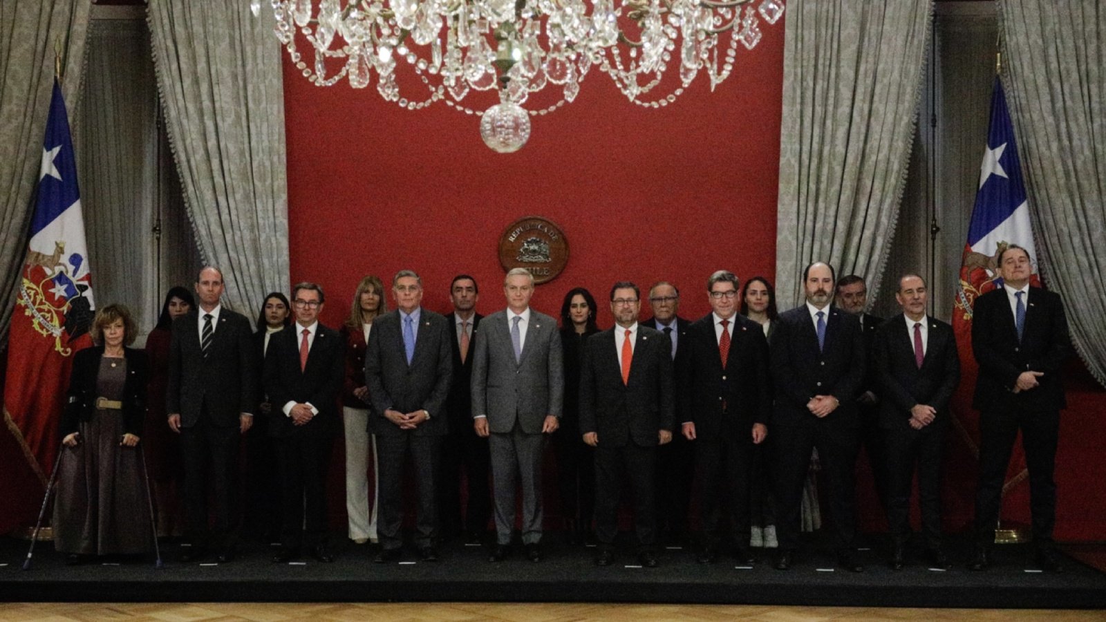 Cambio de gabinete: Arrau asume Seguridad, Alvarado será biministro de Interior y Vocería y De Grange biministro de Transporte y Obras Públicas