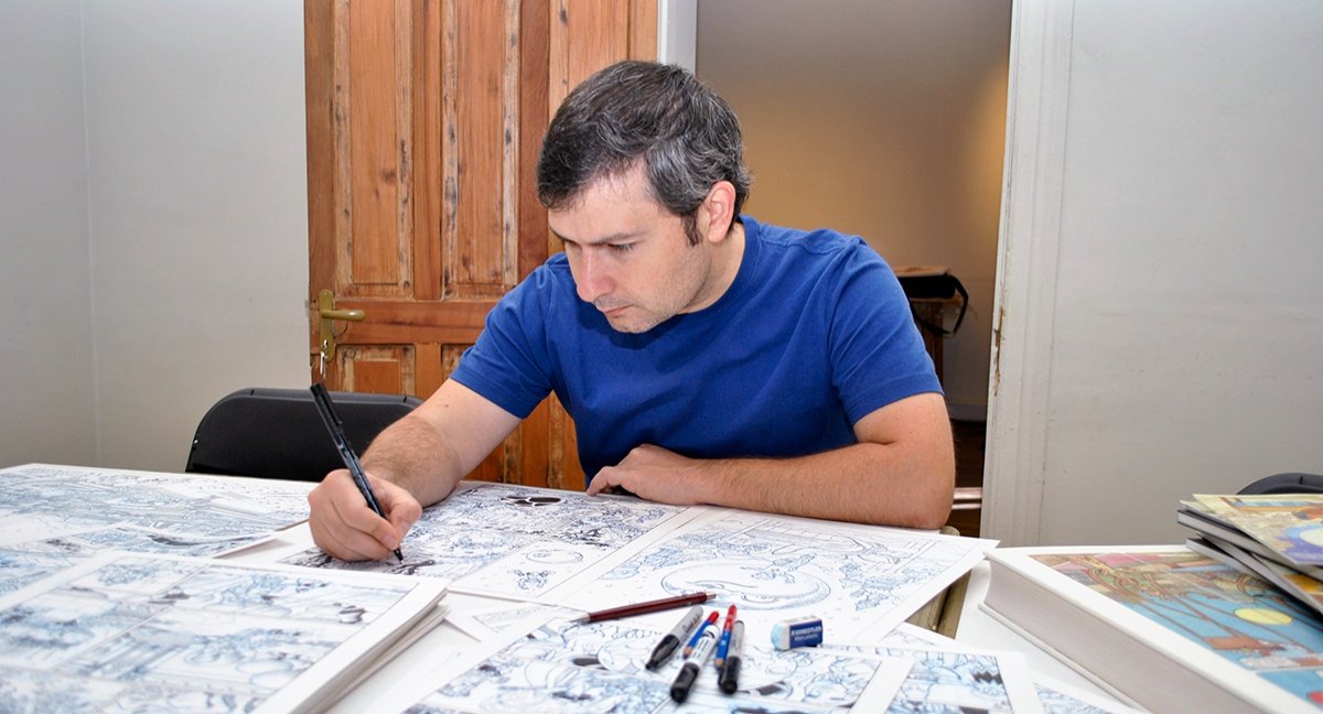 Quién es Gabriel Rodríguez y cómo un chileno llegó a ilustrar la nueva novela de Stephen King