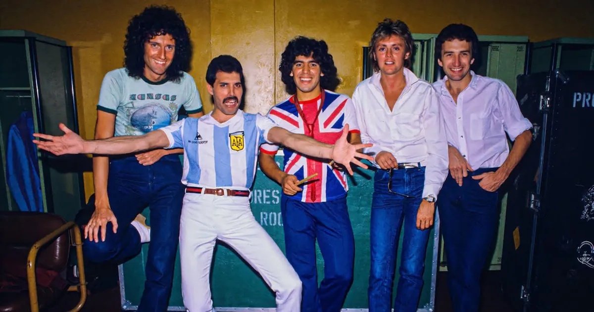 El día en que Maradona se vistió con los colores de Inglaterra y Freddie Mercury se puso la camiseta de Argentina