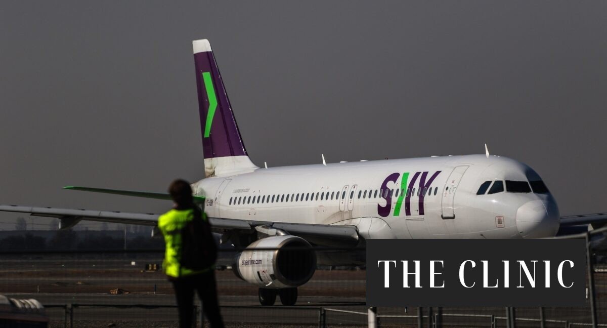 Vuelo de SKY no pudo aterrizar en Concepción por fuertes ráfagas de viento: pasajeros registraron momentos de tensión en el avión