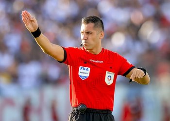 Los cuatro árbitros chilenos que dirán presente en la Copa del Mundo 2026