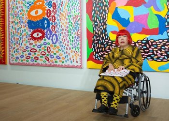 Yayoi Kusama, la obsesiva artista que convirtió los lunares en exponente de la psicodelia