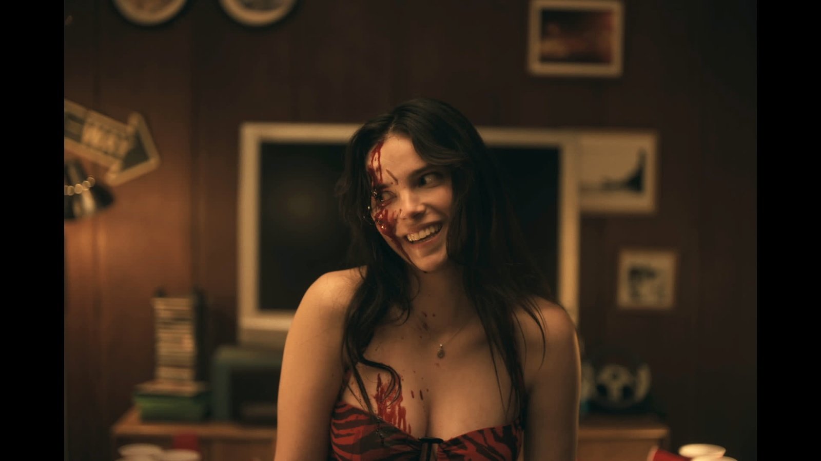 “Obsession”, el inesperado fenómeno del cine de terror de 2026 dirigido por un youtuber de 26 años que se codea con “The Mandalorian and Grogu” y “Michael”
