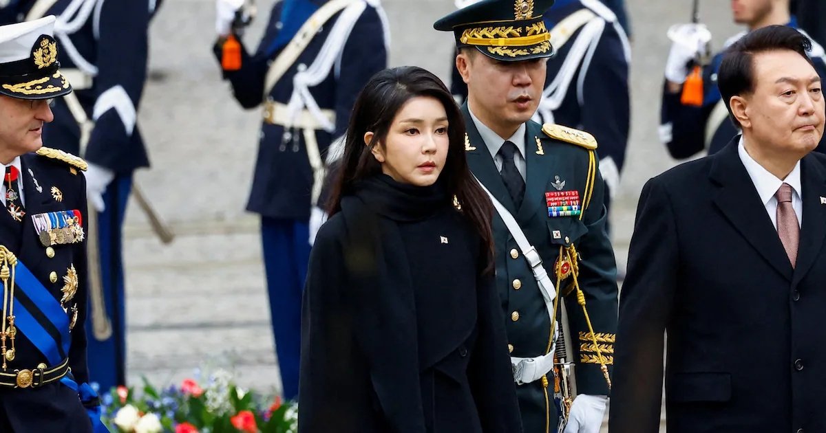 Ex primera dama de Corea del Sur intenta revocar su condena a 20 meses de prisión