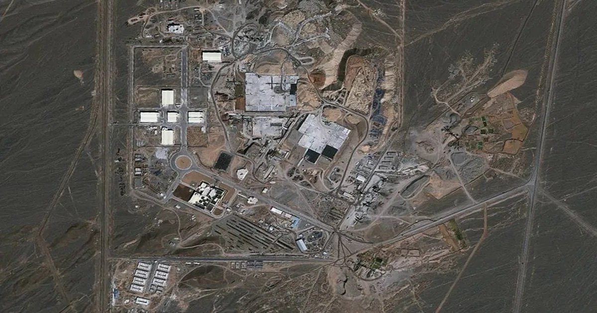 Irán afirma que la instalación nuclear de Natanz fue alcanzada por ataques estadounidenses e israelíes