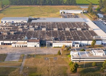 Cajas de cambio y diferenciales para camiones y buses, desde Tucumán al mundo