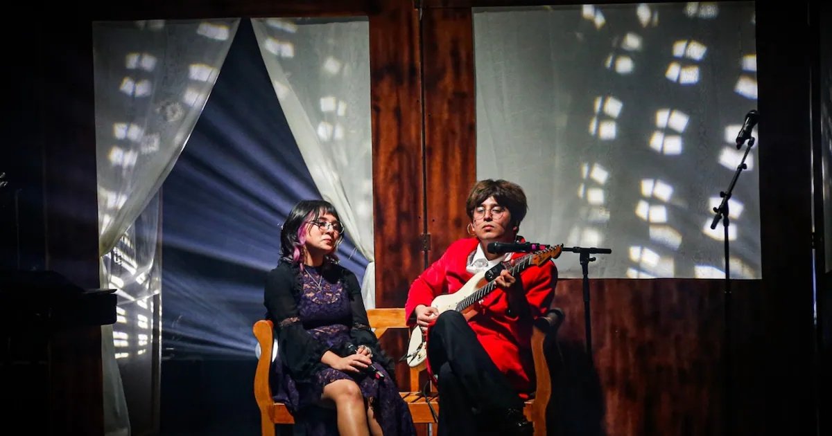 Emotiva, sólida y teatral: la memorable noche de Candelabro en La Cúpula