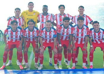 Felipe Mora aportó asistencia para el empate de Atlético San Luis ante Pachuca