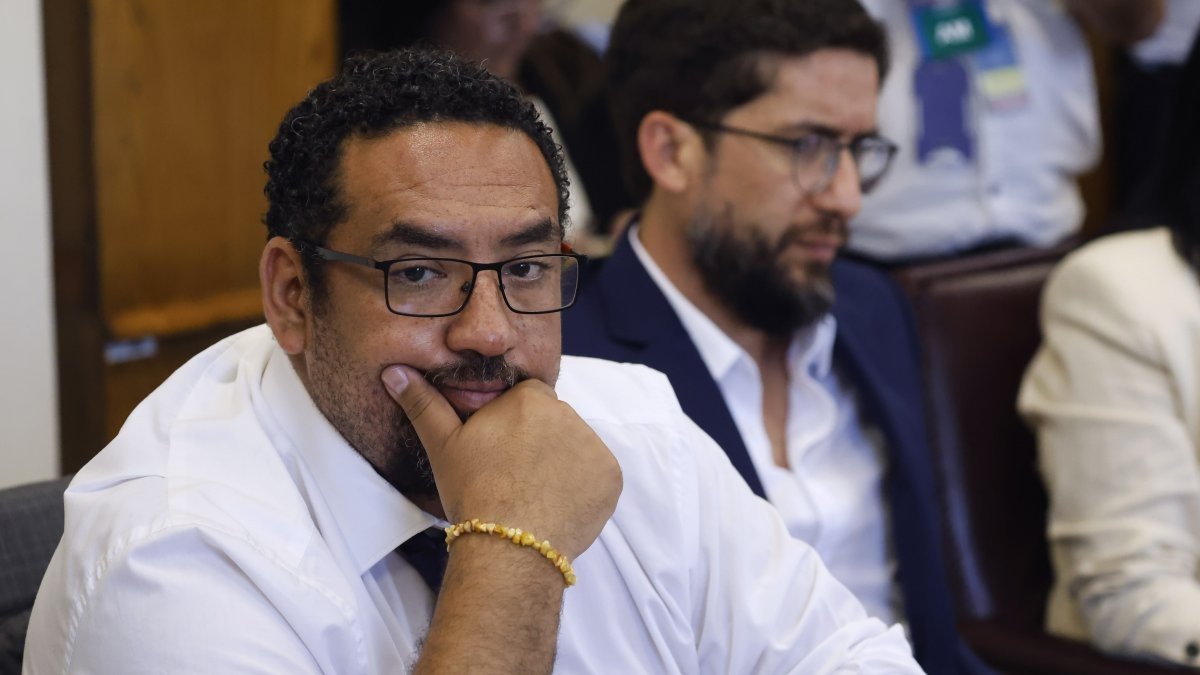 Cataldo rechazó críticas de Kast por alimentación escolar: "Devela un desconocimiento importante"