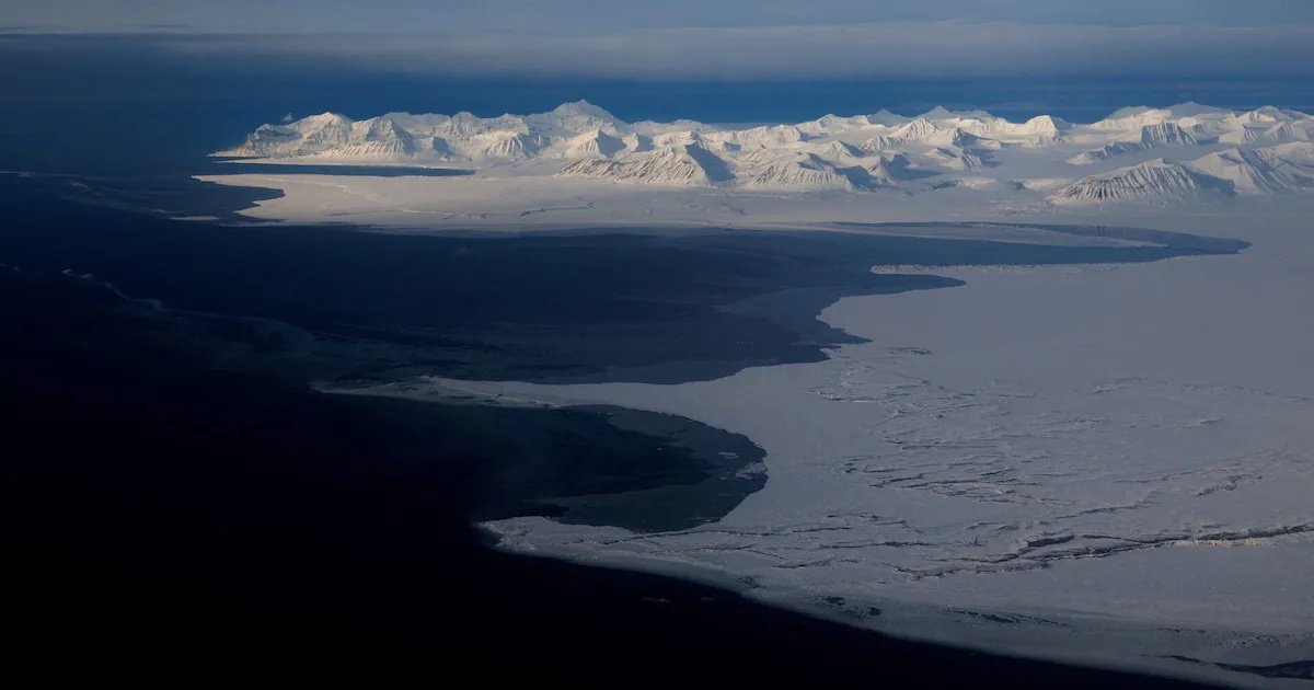 China pide a Estados Unidos “dejar de usar a otros paísos como excusa” para impulsar sus “aspiraciones egoístas” en el Ártico