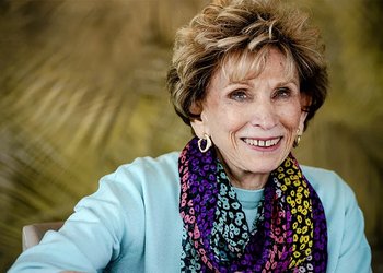 Muere Edith Eger, sobreviviente del Holocausto y autora de "La bailarina de Auschwitz"