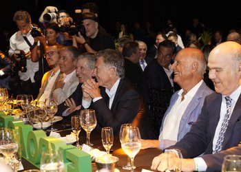 Macri, sobre retenciones: “El campo podría estar produciendo el doble con los impuestos correctos”