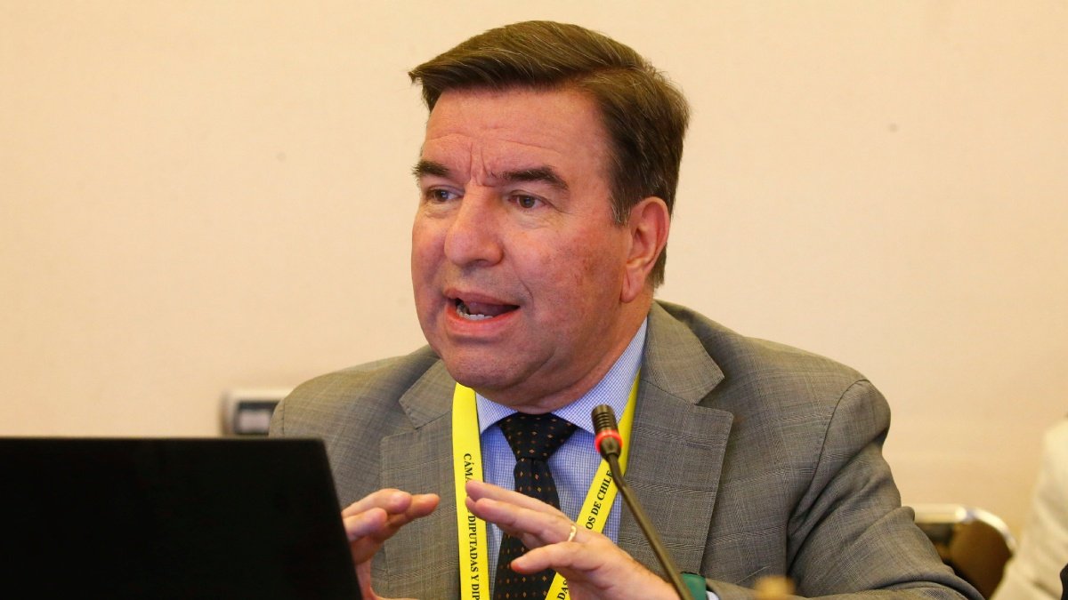 Frigolett: El concepto de "competitividad tributaria" no existe en la OCDE, porque no impulsa la inversión para nada