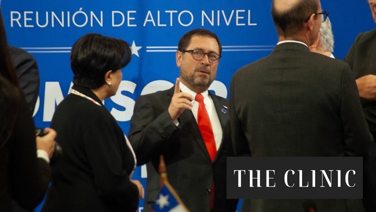 Delegado de Cancillería llega a Caracas para concretar la reactivación de relaciones consulares entre Chile y Venezuela