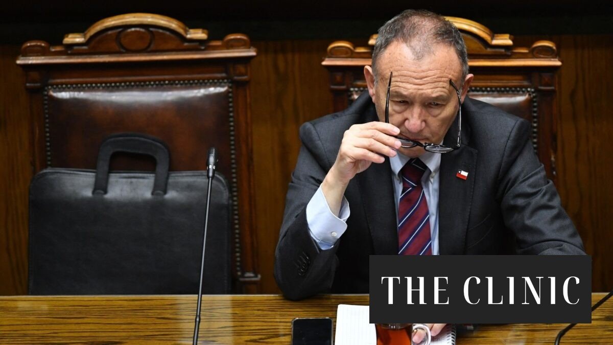 Resistencia a las reformas constitucionales de seguridad de La Moneda ponen bajo la lupa el rol del ministro Segpres, José García Ruminot