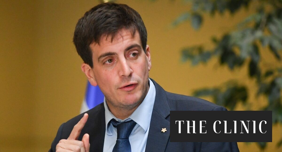 Schalper anuncia ingreso de proyecto que eleva los requisitos para las AC tras la aprobación del libelo contra Grau en la Cámara Baja
