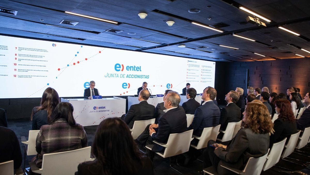 Entel anuncia plan de inversiones por $575 mil millones para 2026 con foco en red móvil y expansión del negocio hogar