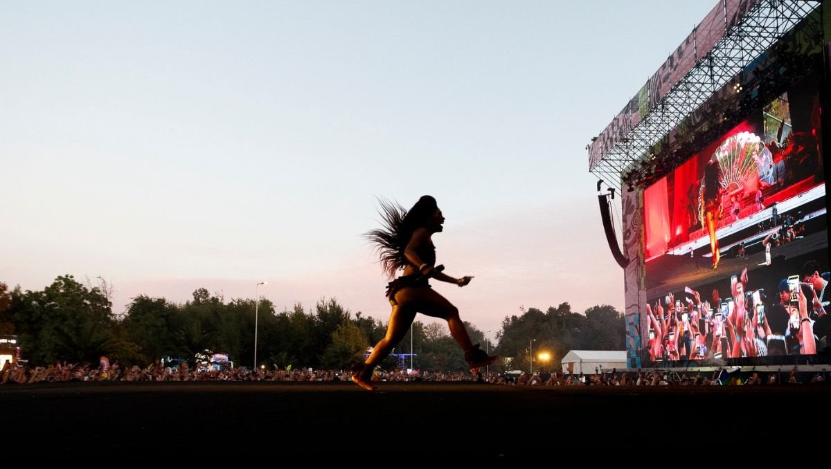 La vuelta de las sombras y las áreas verdes y un sold out que se hizo notar: Los hitos que marcaron el retorno del Lollapalooza al Parque O’Higgins