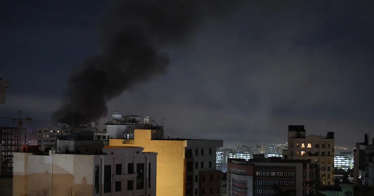 Irán destinará parte de los ingresos petroleros a la reconstrucción tras la ofensiva de Estados Unidos e Israel