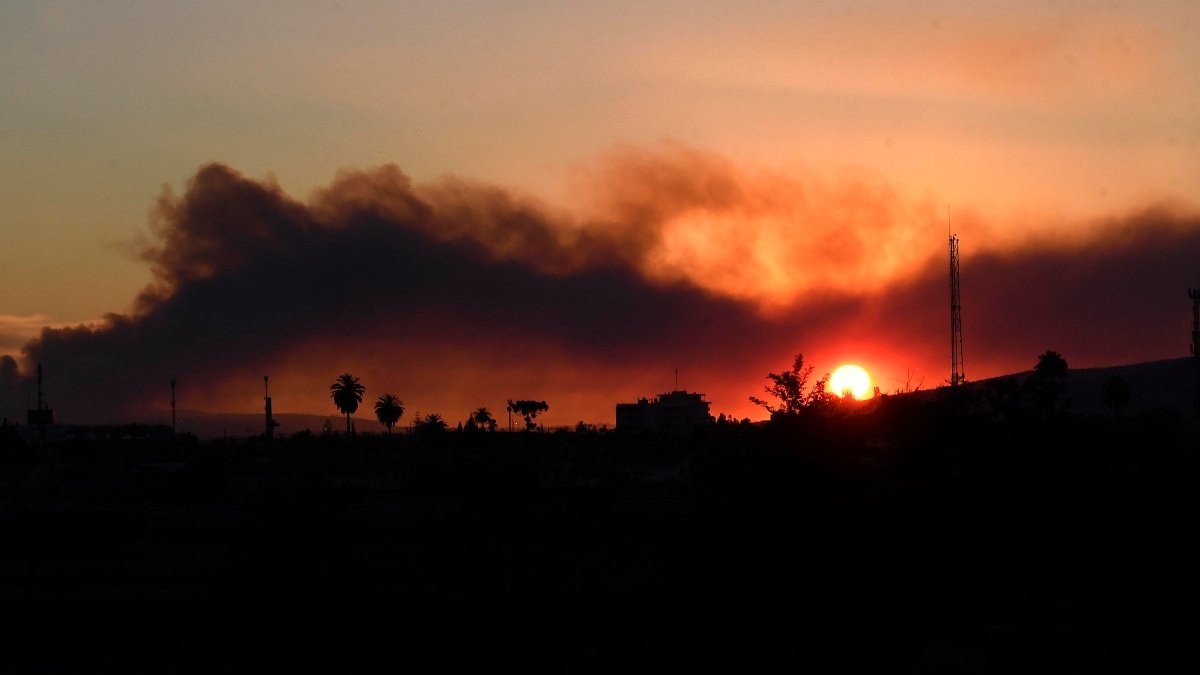 Incendio en Limache y Concón “no presenta actividad violenta”, pero autoridades insisten en la “corresponsabilidad de los ciudadanos” para su combate