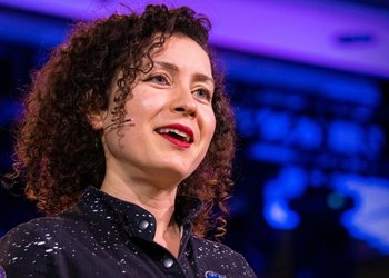 Maria Popova: "Escribo como un registro de mi propia experiencia de aprender a vivir"