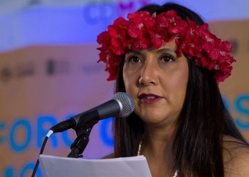 “Acto de discriminación” y “expresión de venganza”: Manahi Pakarati acusa amenaza ante eventual desvinculación del Servicio Exterior y presenta una denuncia por acoso laboral