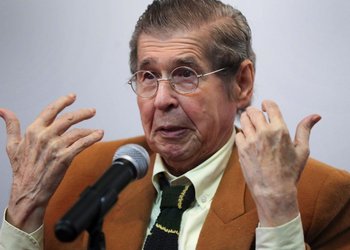 Perú despide al escritor Alfredo Bryce Echenique